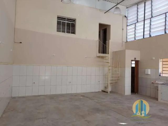 Ponto Comercial aluguel em Região Imediata de São Paulo, Região Metropolitana de São Paulo