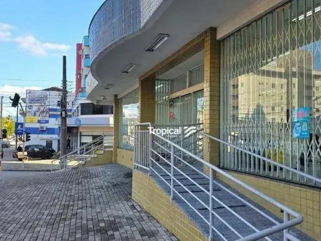 Ponto Comercial aluguel em Região Geográfica Imediata de Blumenau, Blumenau