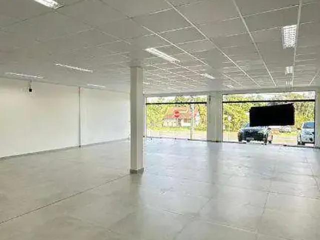 Ponto Comercial aluguel em Região Geográfica Imediata de Blumenau, Blumenau