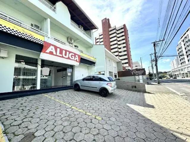 Ponto Comercial aluguel em Região Geográfica Imediata de Blumenau, Blumenau