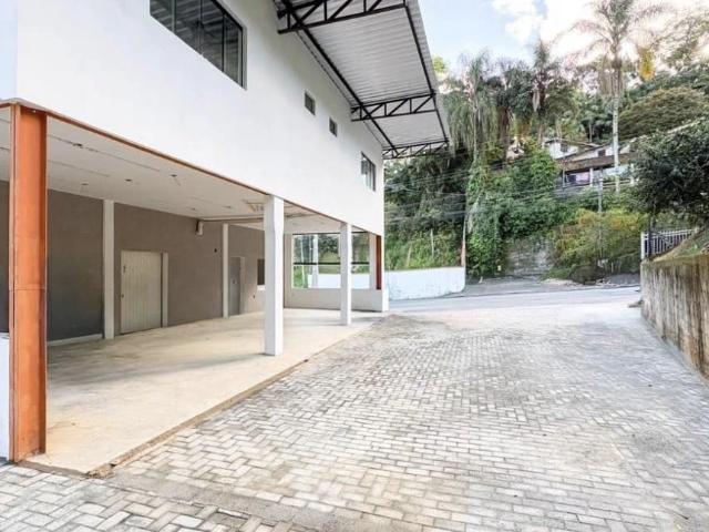 Ponto Comercial aluguel em Região Geográfica Imediata de Blumenau, Blumenau