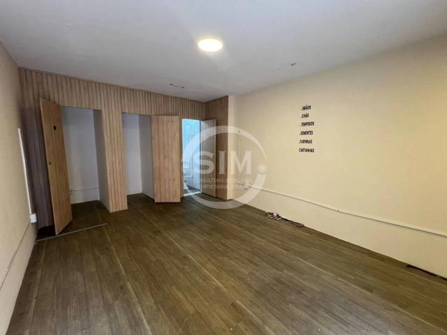 Ponto Comercial aluguel em Cabo Frio