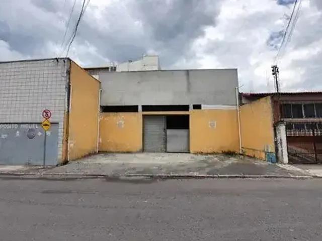 Ponto Comercial aluguel em Região Imediata de São Paulo, Região Metropolitana de São Paulo