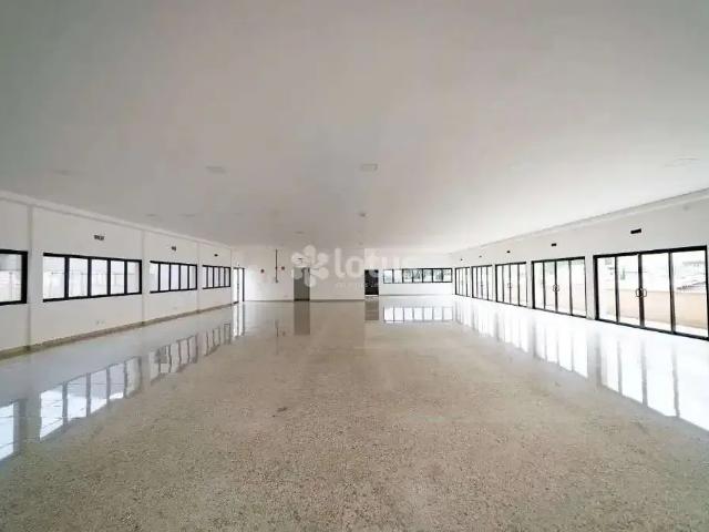 Ponto Comercial aluguel em Região Imediata de São Paulo, Região Metropolitana de São Paulo