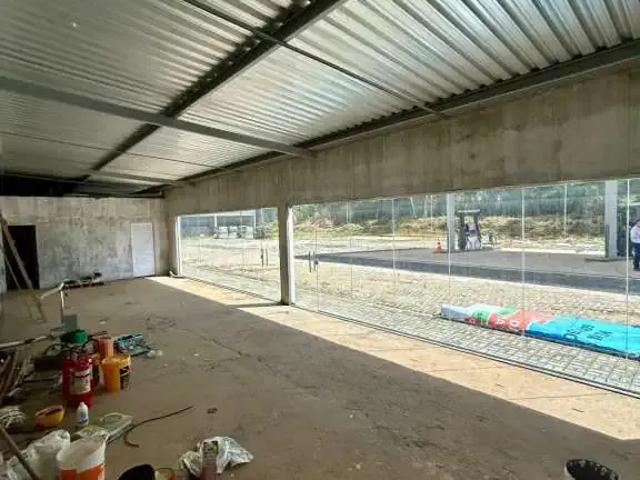 Ponto Comercial aluguel em Condominio Água, Camaçari