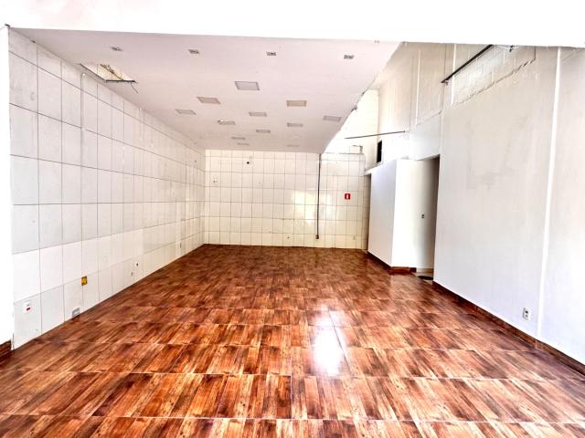 Ponto Comercial aluguel em Vila Ipê, Campinas
