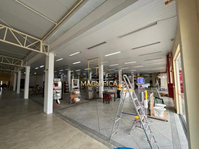 Ponto Comercial aluguel em Cambuí, Campo Largo