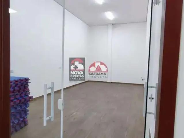Ponto Comercial aluguel em Região Imediata de Caraguatatuba-Ubatuba-São Sebastião, Região Metropolitana do Vale do Paraíba e Litoral Norte