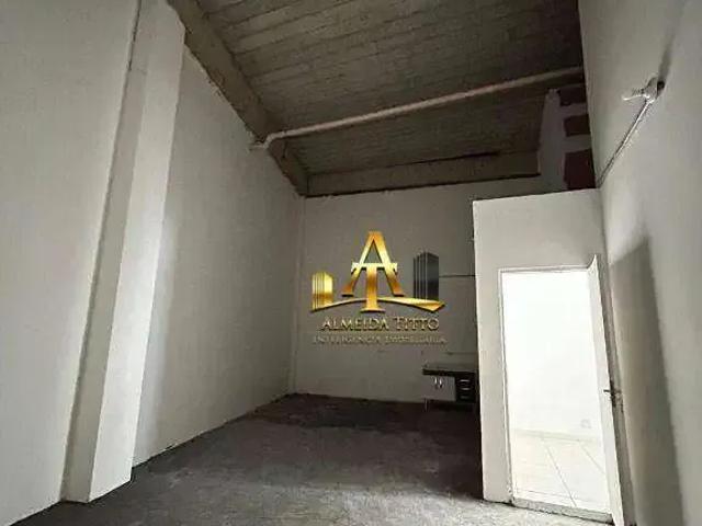 Ponto Comercial aluguel em Região Imediata de São Paulo, Região Metropolitana de São Paulo