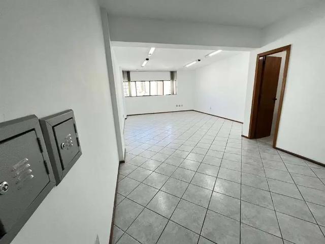 Ponto Comercial aluguel em Região Geográfica Imediata de Caxias do Sul, Caxias do Sul