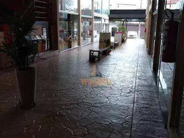 Ponto Comercial aluguel em Região Imediata de São Paulo, Região Metropolitana de São Paulo