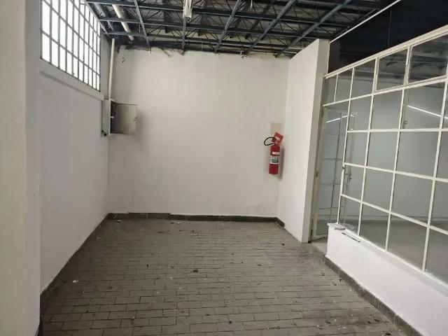 Ponto Comercial aluguel em Região Imediata de São Paulo, Região Metropolitana de São Paulo