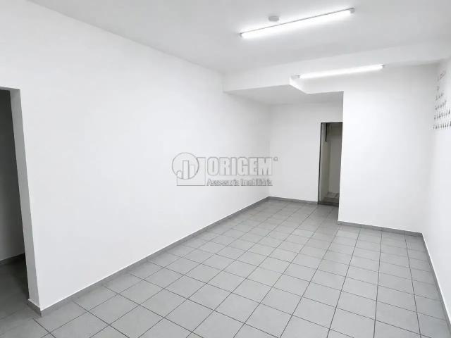 Ponto Comercial aluguel em Água Verde, Curitiba