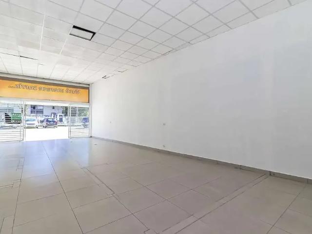 Ponto Comercial aluguel em Alto Boqueirão, Curitiba