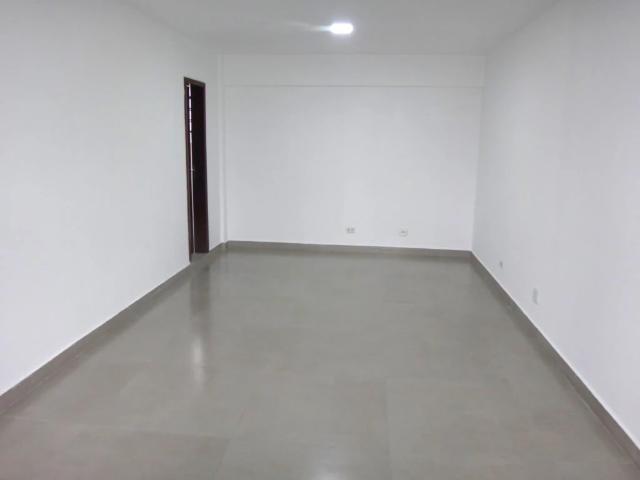 Ponto Comercial aluguel em Boa Vista, Curitiba