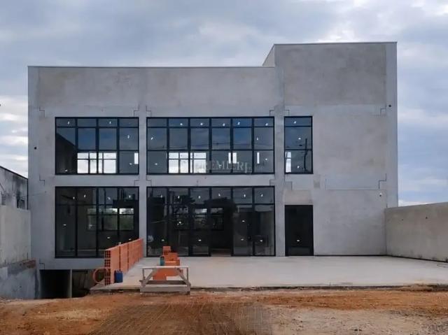 Ponto Comercial aluguel em Butiatuvinha, Curitiba