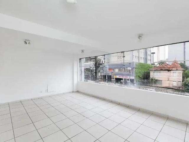 Ponto Comercial aluguel em Rebouças, Curitiba