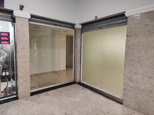 Ponto Comercial aluguel em Centro, Curitiba