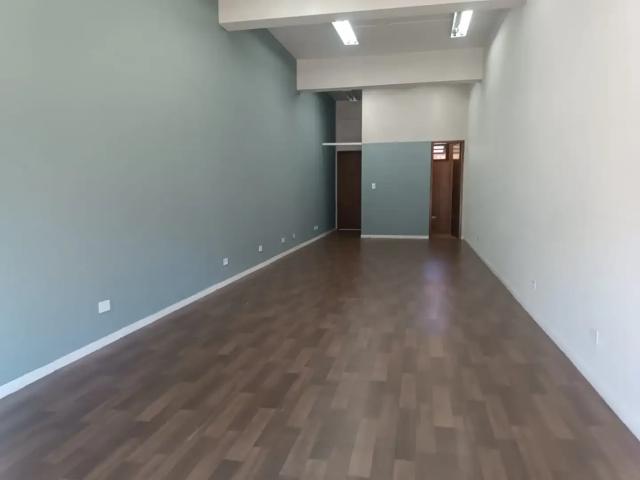 Ponto Comercial aluguel em Rebouças, Curitiba