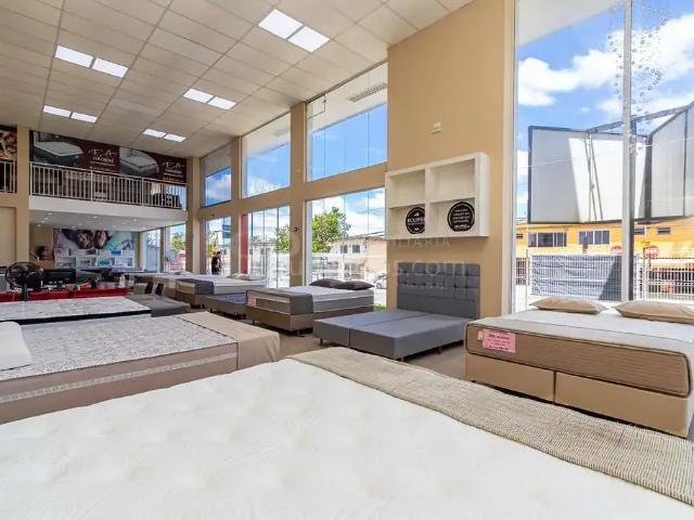 Ponto Comercial aluguel em Bacacheri, Curitiba