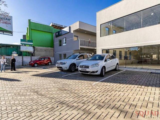 Ponto Comercial aluguel em Novo Mundo, Curitiba