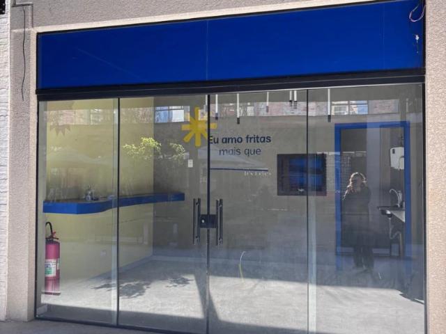 Ponto Comercial aluguel em Portão, Curitiba