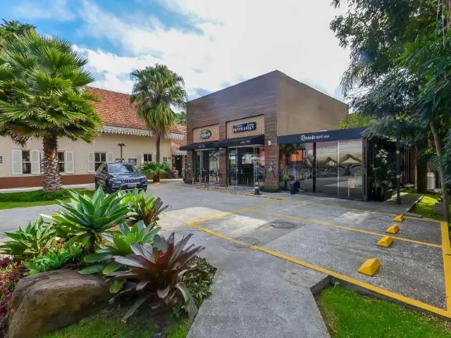 Ponto Comercial aluguel em São Lourenço, Curitiba