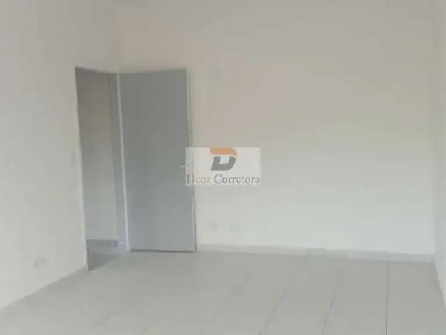 Ponto Comercial aluguel em Região Imediata de São Paulo, Região Metropolitana de São Paulo