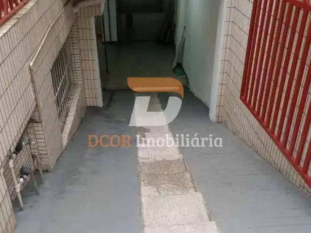 Ponto Comercial aluguel em Região Imediata de São Paulo, Região Metropolitana de São Paulo