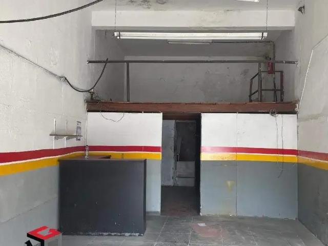 Ponto Comercial aluguel em Região Imediata de São Paulo, Região Metropolitana de São Paulo