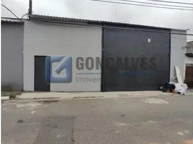 Ponto Comercial aluguel em Região Imediata de São Paulo, Região Metropolitana de São Paulo