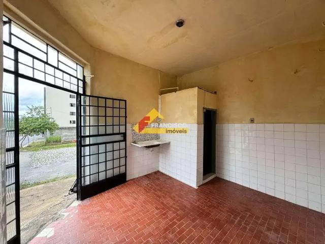 Ponto Comercial aluguel em Região Geográfica Imediata de Divinópolis, Divinópolis