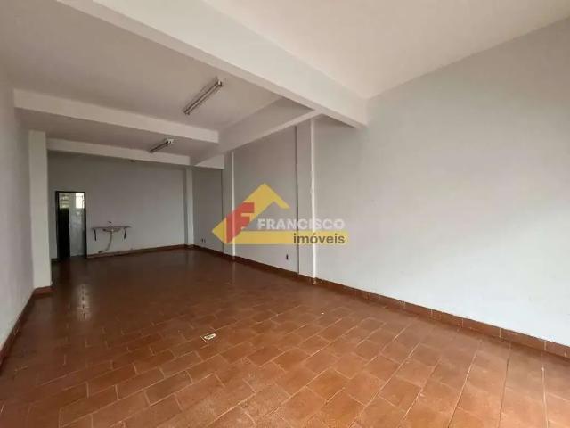 Ponto Comercial aluguel em Região Geográfica Imediata de Divinópolis, Divinópolis