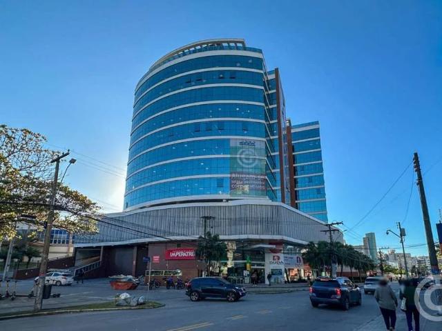 Ponto Comercial aluguel em Trindade, Florianópolis