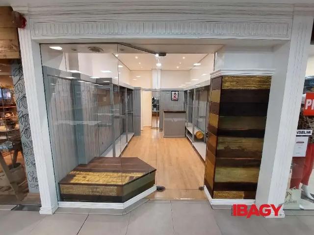 Ponto Comercial aluguel em Região Geográfica Imediata de Florianópolis, Desterro