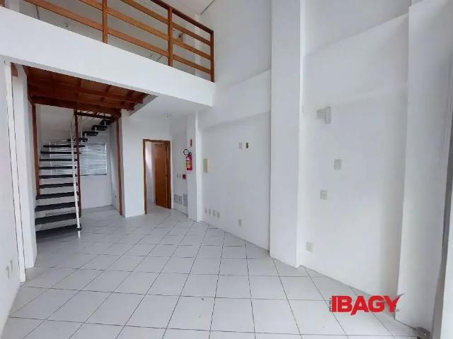 Ponto Comercial aluguel em Trindade Norte, Florianópolis