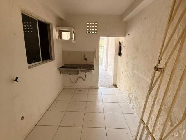 Ponto Comercial aluguel em Olavo Oliveira, Fortaleza