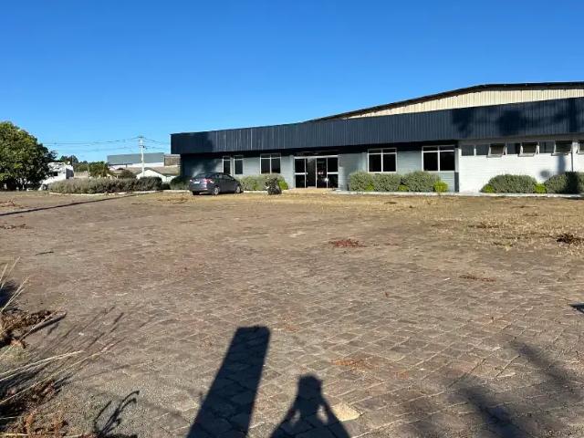 Ponto Comercial aluguel em Região Geográfica Imediata de Guarapuava, Guarapuava