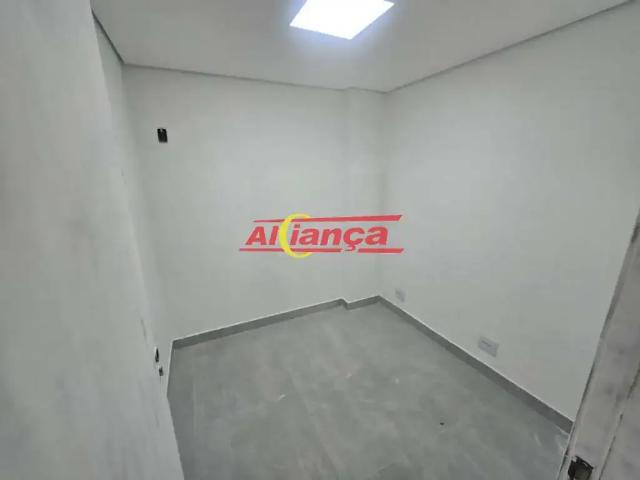 Ponto Comercial aluguel em Região Imediata de São Paulo, Região Metropolitana de São Paulo