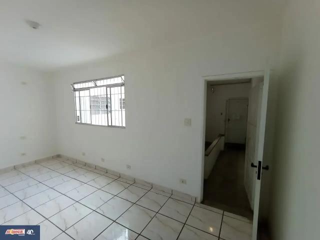 Ponto Comercial aluguel em Região Imediata de São Paulo, Região Metropolitana de São Paulo