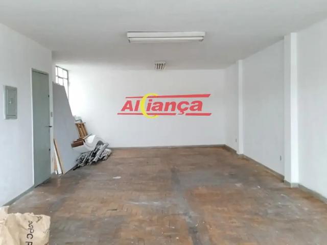 Ponto Comercial aluguel em Região Imediata de São Paulo, Região Metropolitana de São Paulo