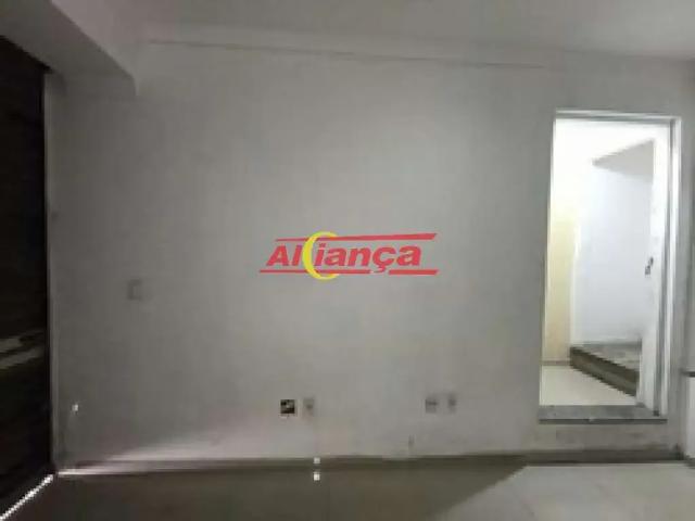 Ponto Comercial aluguel em Região Imediata de São Paulo, Região Metropolitana de São Paulo