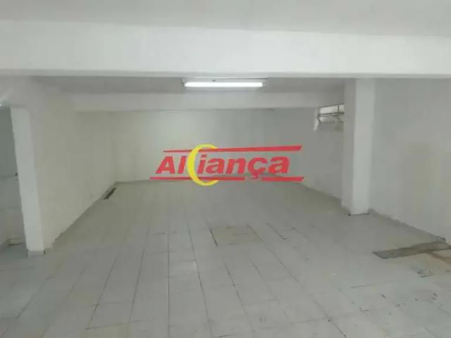 Ponto Comercial aluguel em Região Imediata de São Paulo, Região Metropolitana de São Paulo