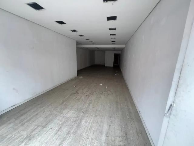 Ponto Comercial aluguel em Região Imediata de São Paulo, Região Metropolitana de São Paulo