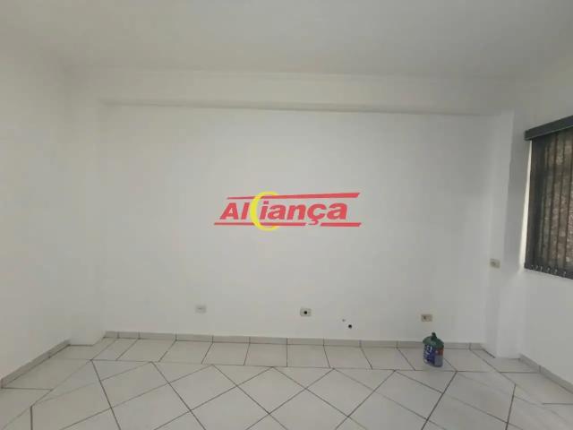 Ponto Comercial aluguel em Região Imediata de São Paulo, Região Metropolitana de São Paulo
