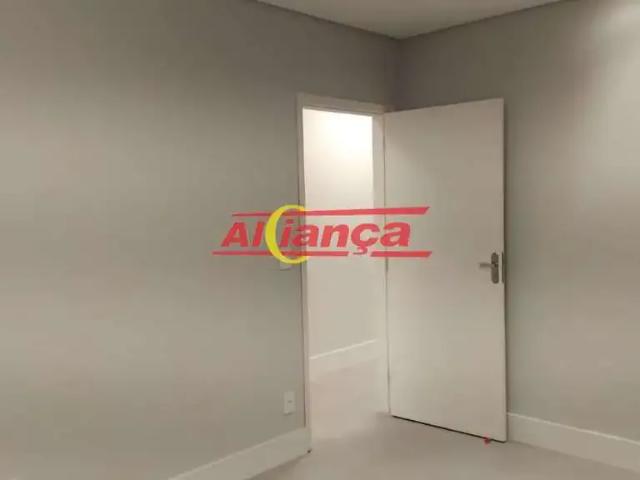 Ponto Comercial aluguel em Região Imediata de São Paulo, Região Metropolitana de São Paulo