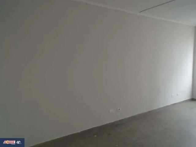 Ponto Comercial aluguel em Região Imediata de São Paulo, Região Metropolitana de São Paulo