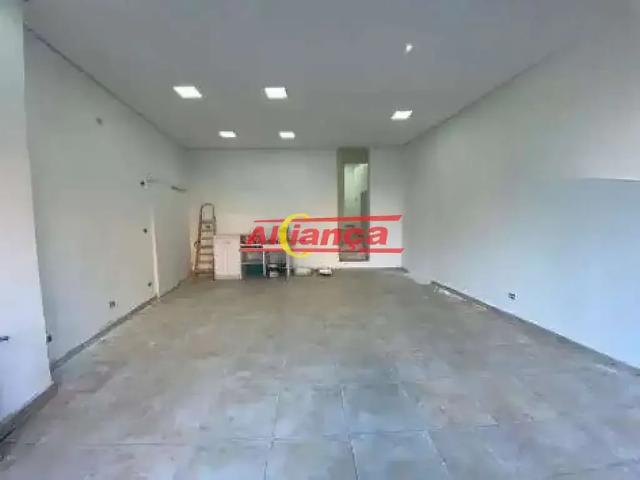 Ponto Comercial aluguel em Região Imediata de São Paulo, Região Metropolitana de São Paulo