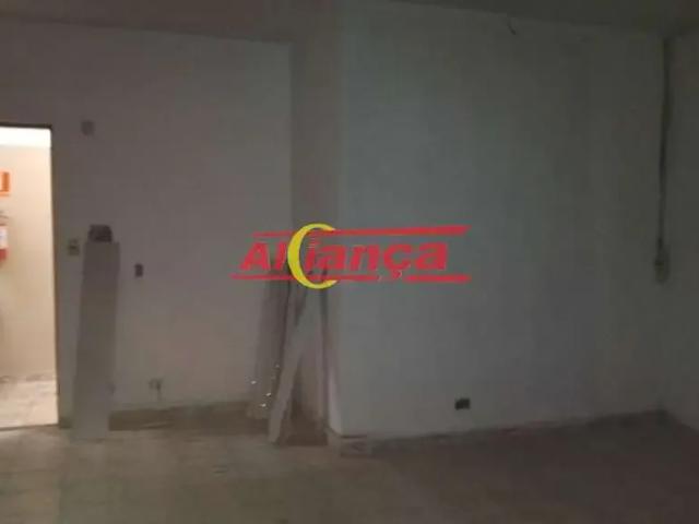 Ponto Comercial aluguel em Região Imediata de São Paulo, Região Metropolitana de São Paulo