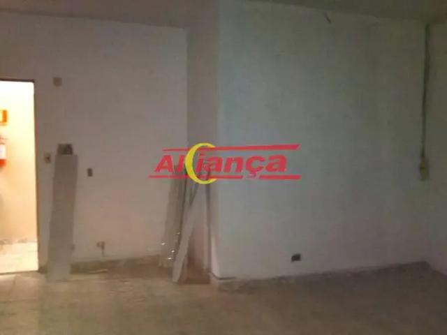 Ponto Comercial aluguel em Região Imediata de São Paulo, Região Metropolitana de São Paulo